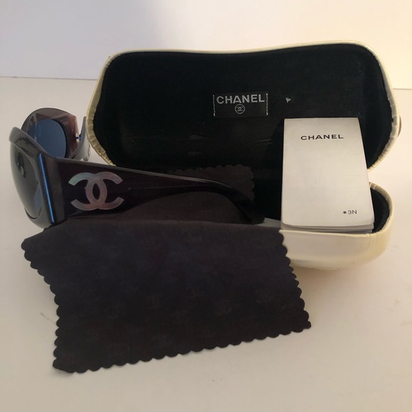 CHANEL Accessories - Chanel 5084-H Purple CC Mother Of Pearl Sunglasses